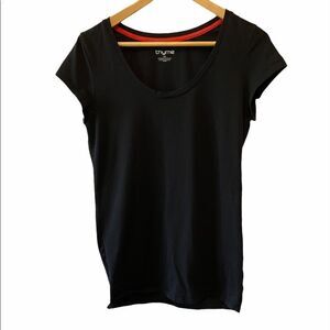 NWOT TYME Maternity Black Stretch ShortSleeve Tee